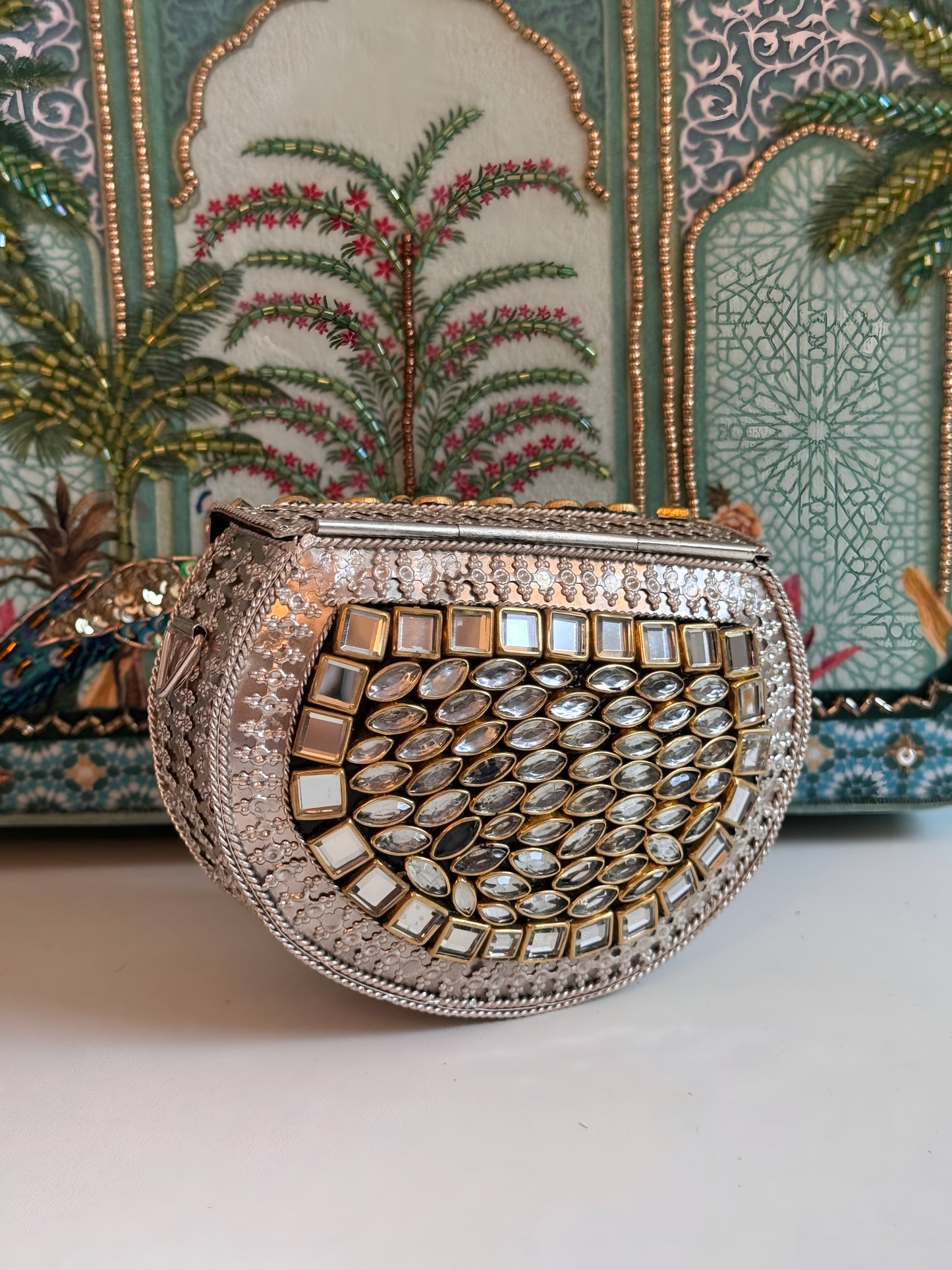 The Noor Edit Mini