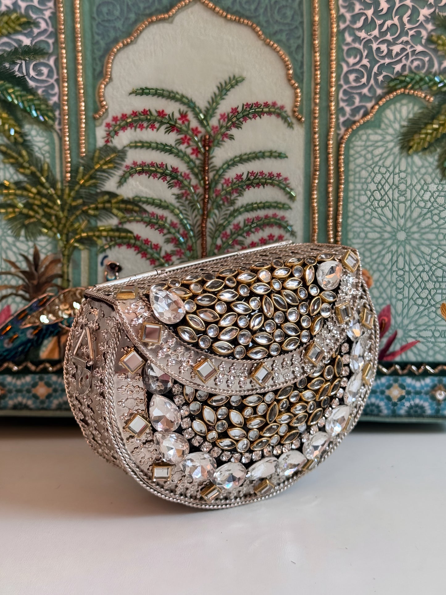The Noor Edit Mini