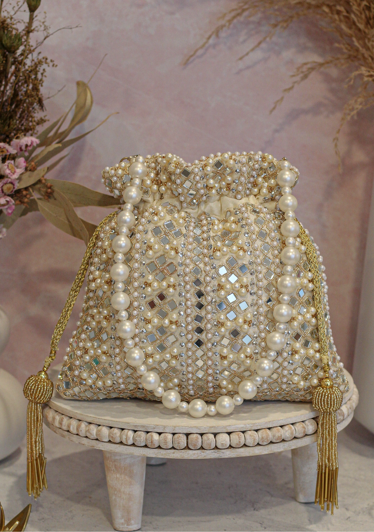 81841 - PEARL TOP HANDLE MISSING