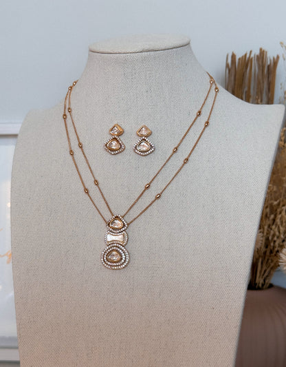 DAINTY NECKLACE SET - 48582